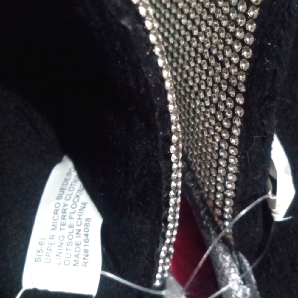 PARIS HILTON RHINESTONE BLACK THAT'S HOT MULE SLIPPERS SIZE 5-6 NWT - Picture 6 of 7
